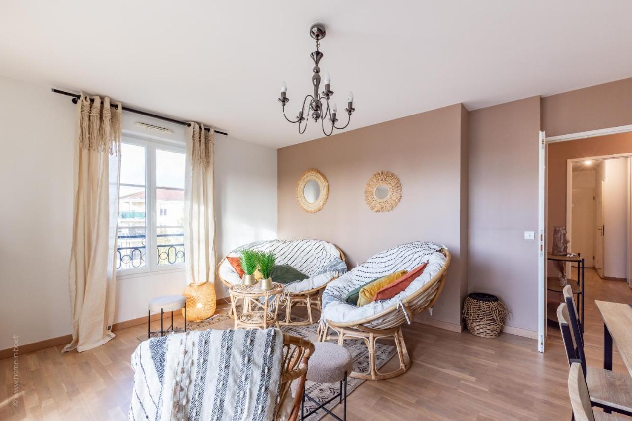 Luxe Flat For 7 - Fairytale Factory Apartment Bussy-Saint-Georges Luaran gambar