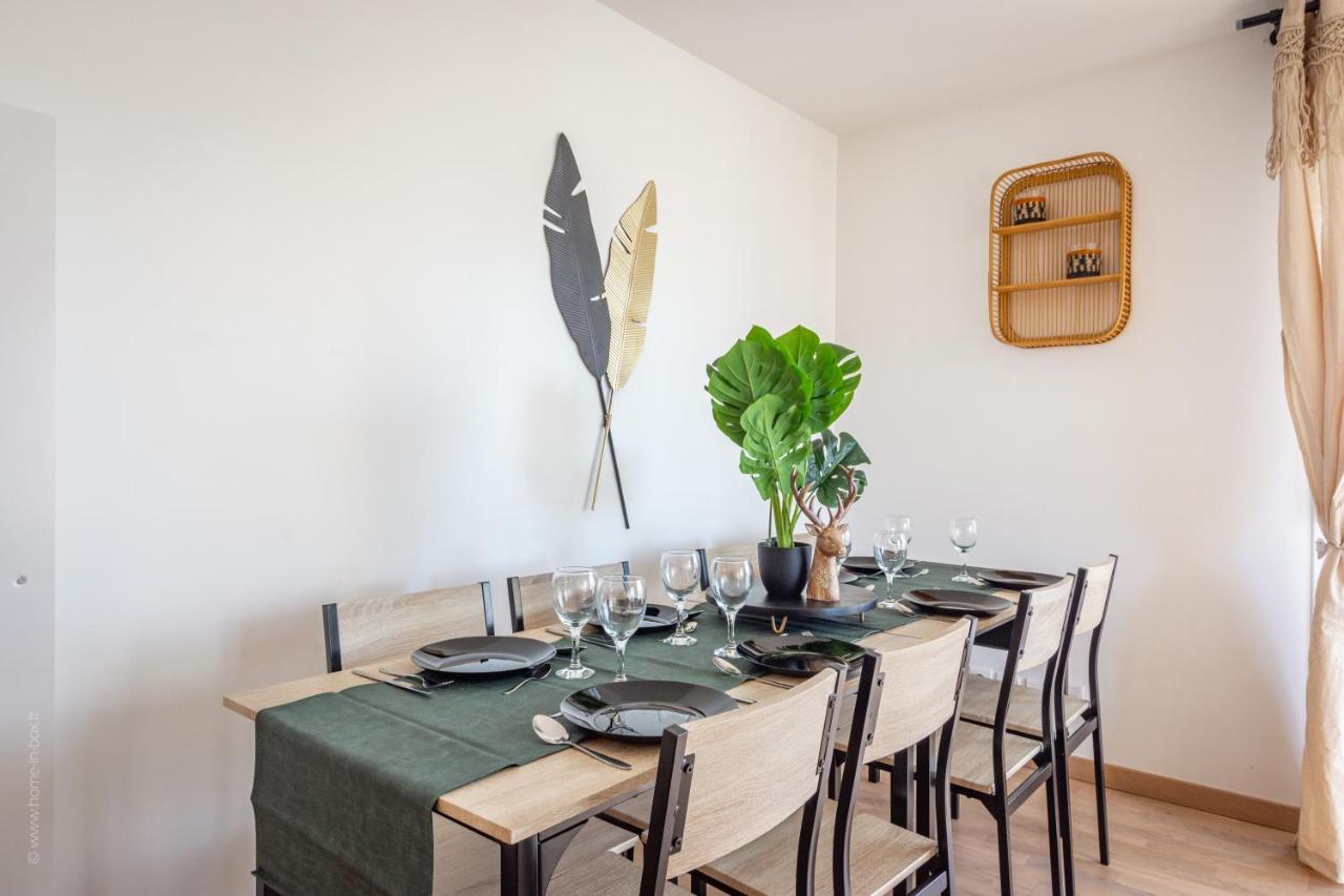 Luxe Flat For 7 - Fairytale Factory Apartment Bussy-Saint-Georges Luaran gambar