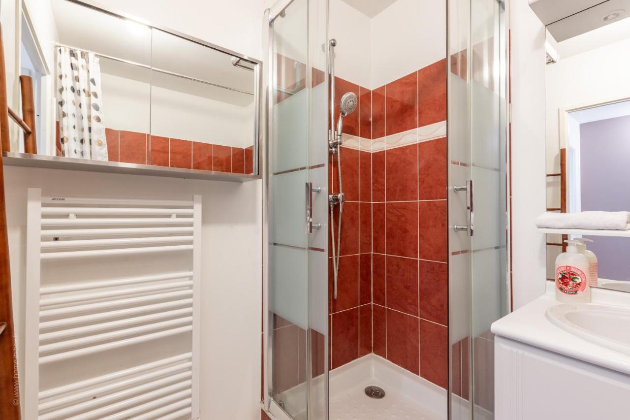 Luxe Flat For 7 - Fairytale Factory Apartment Bussy-Saint-Georges Luaran gambar