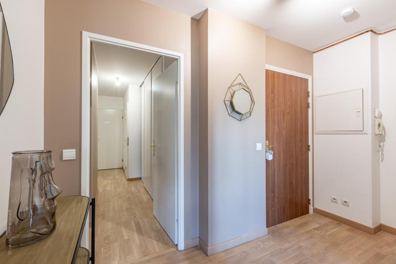 Luxe Flat For 7 - Fairytale Factory Apartment Bussy-Saint-Georges Luaran gambar
