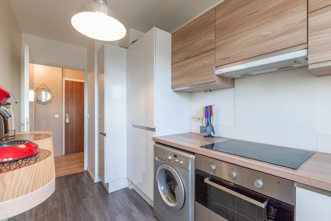 Luxe Flat For 7 - Fairytale Factory Apartment Bussy-Saint-Georges Luaran gambar